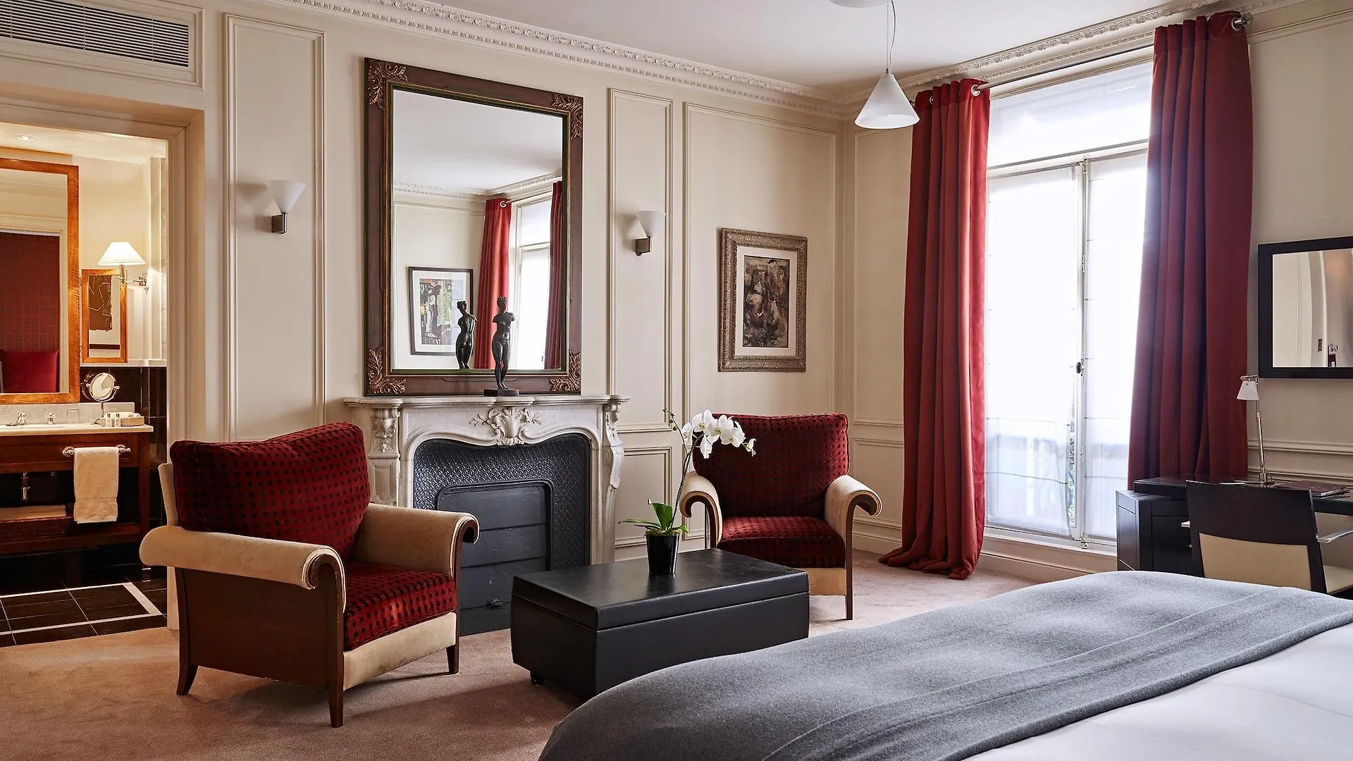La Tremoille Hotel 3*